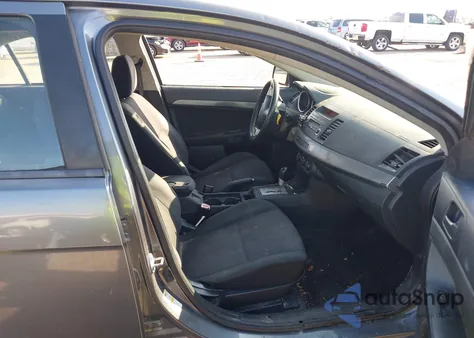 2011 Mitsubishi Lancer Es z USA, uszkodzony, nr VIN JA32U2FU6BU020847